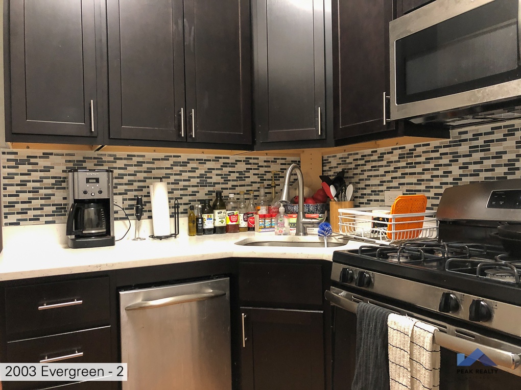 1314-28 N. Damen Ave./ 2001-2003 W. Evergreen Ave. 1314-28 N. Damen Ave., Chicago, IL 60622 West Town - Leasing by Cross Street